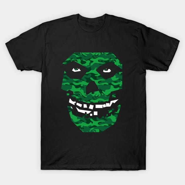 crimson ghost green camo T-Shirt by BAJAJU